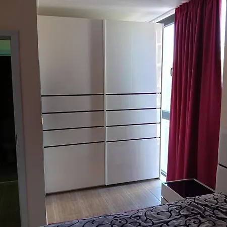 Apartamento Amara Butik On The First Line