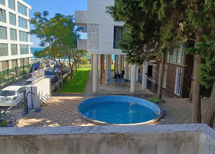 Apartamento Amara Butik On The First Line *