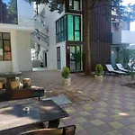 Amara Butik On The First Line Apartment *