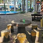 Amara Butik On The First Line * Rawda