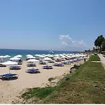 Apartment Amara Butik On The First Line *