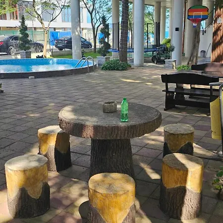 Amara Butik On The First Line * Ravda