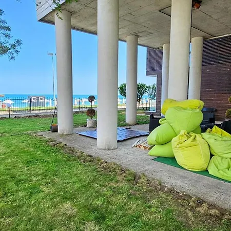 Amara Butik On The First Line Apartmán *