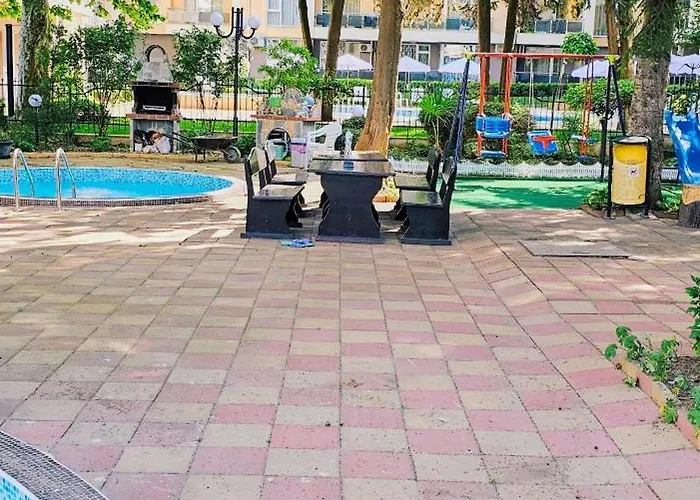 Amara Butik On The First Line * Равда