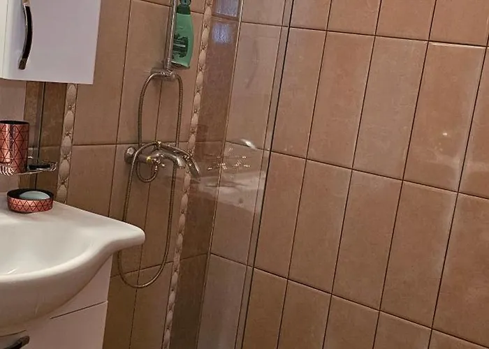 Amara Butik On The First Line Равда